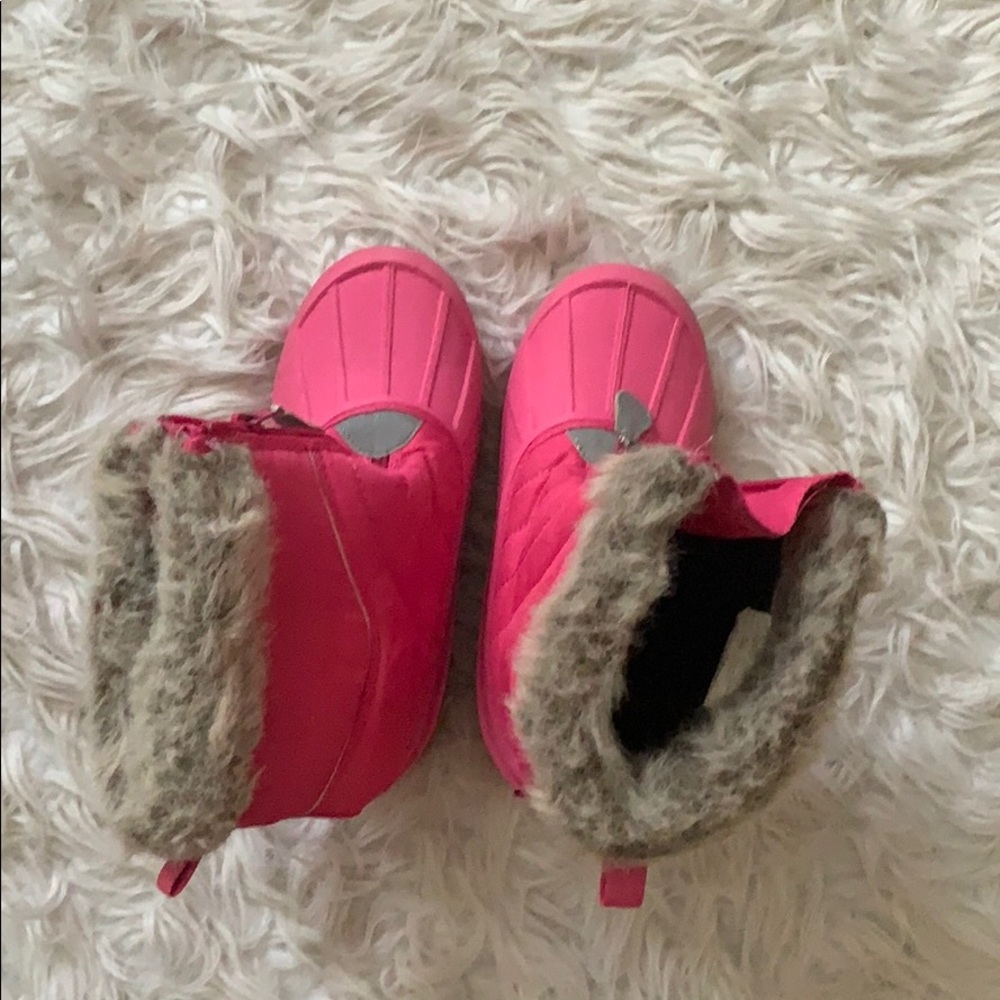 Snow boots!💫